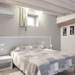 Alojamento de Acomodação e Pequeno-almoço Agorà 4*