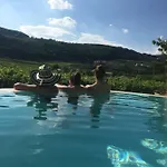 B&B Agora 네그라르