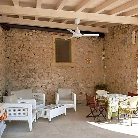 Bed & Breakfast Agora 4*