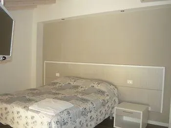 Agora Nocleg ze śniadaniem