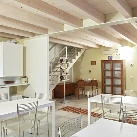 Agora Bed and Breakfast
