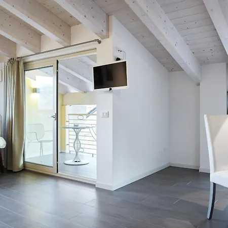 B&B Agora 네그라르