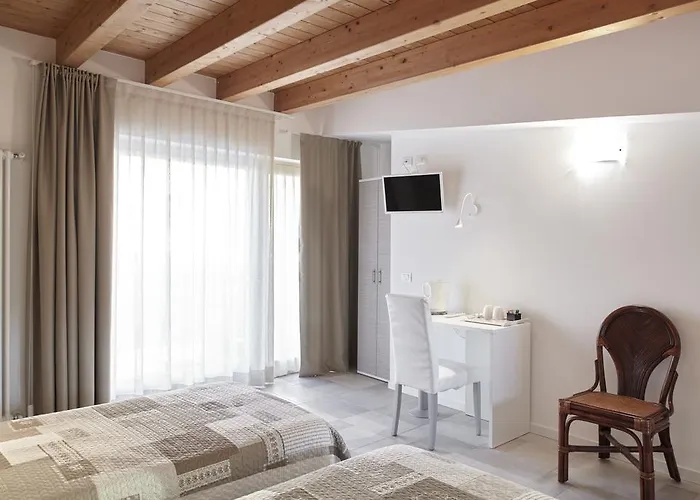 B&B Agora 네그라르